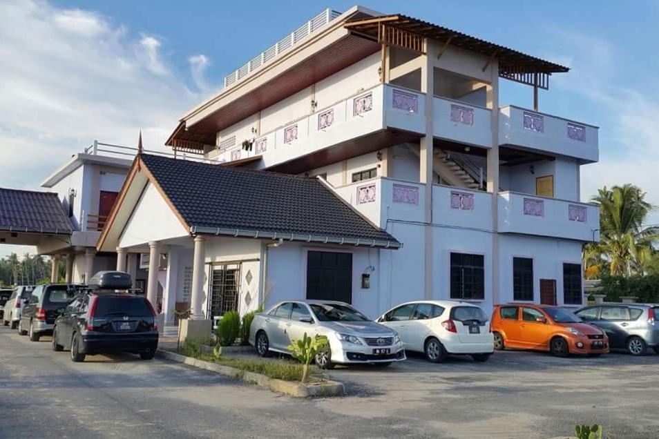 Kanza Beach Inn Маранг Екстериор снимка