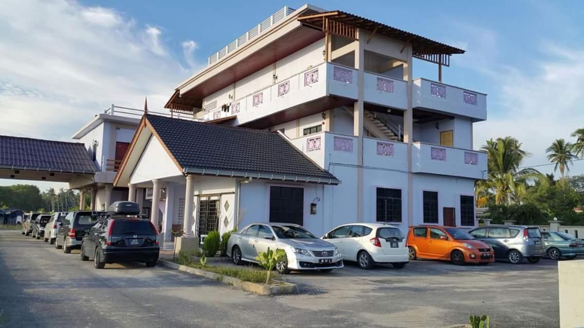 Kanza Beach Inn Маранг Екстериор снимка