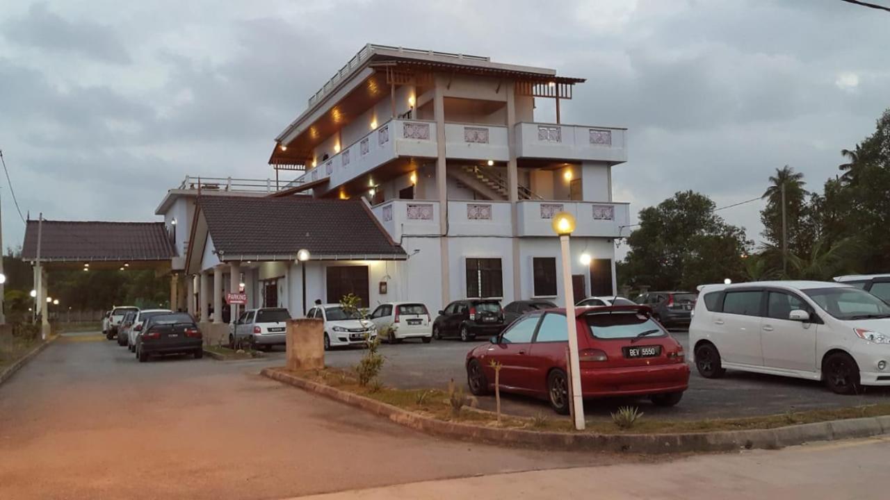 Kanza Beach Inn Маранг Екстериор снимка