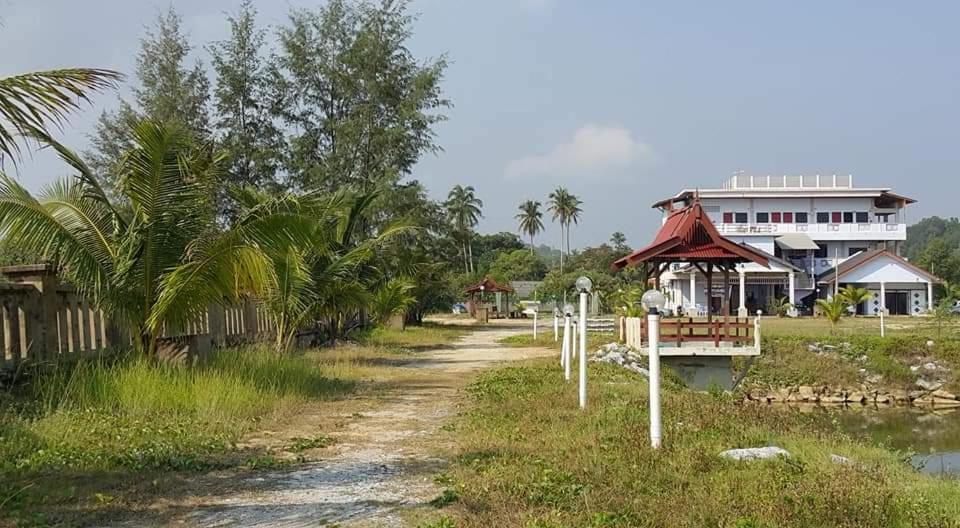 Kanza Beach Inn Маранг Екстериор снимка