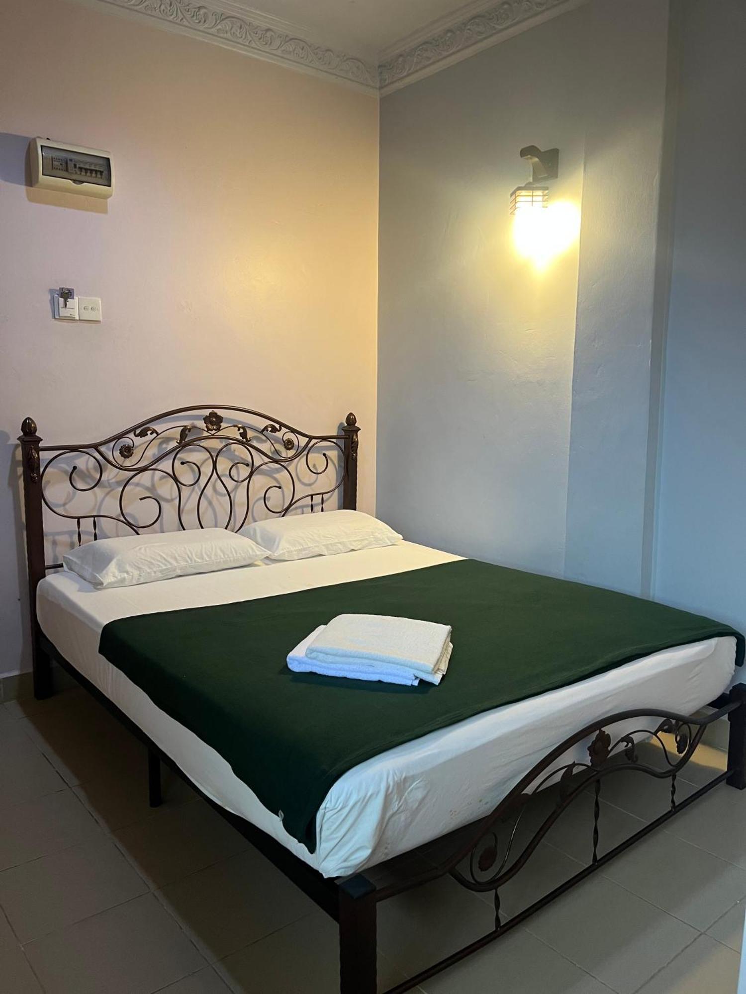 Kanza Beach Inn Маранг Екстериор снимка