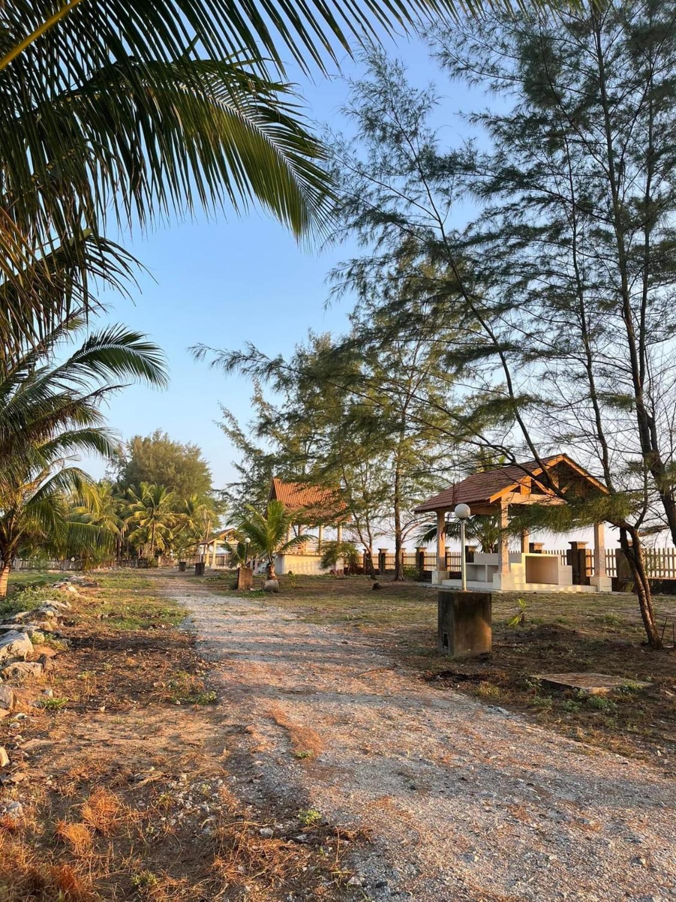 Kanza Beach Inn Маранг Екстериор снимка